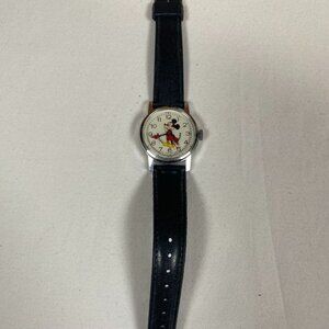Disney Vintage Mickey Mouse For Parts/Repair Made in Hong Kong Wristwatch
